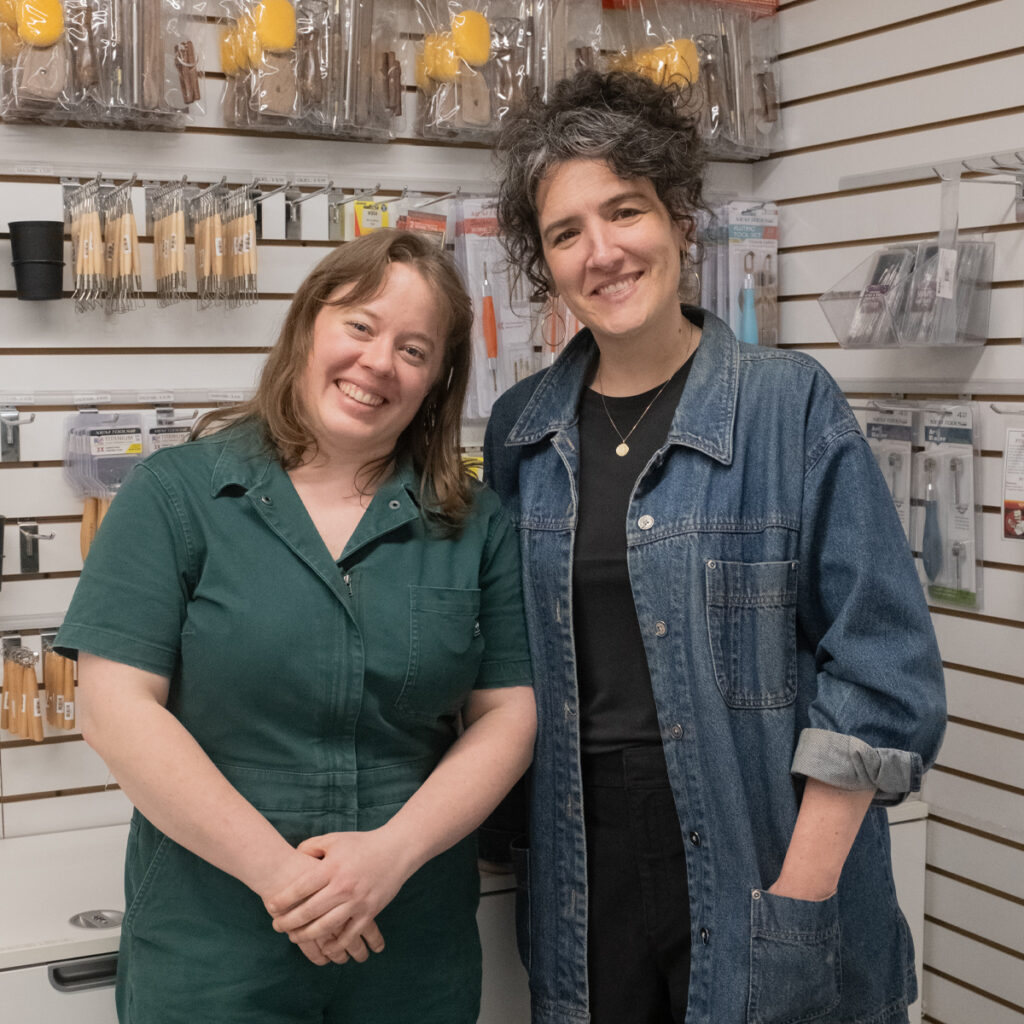Alexandra Gélinas et Gabrielle Desmarais pour Objets communs